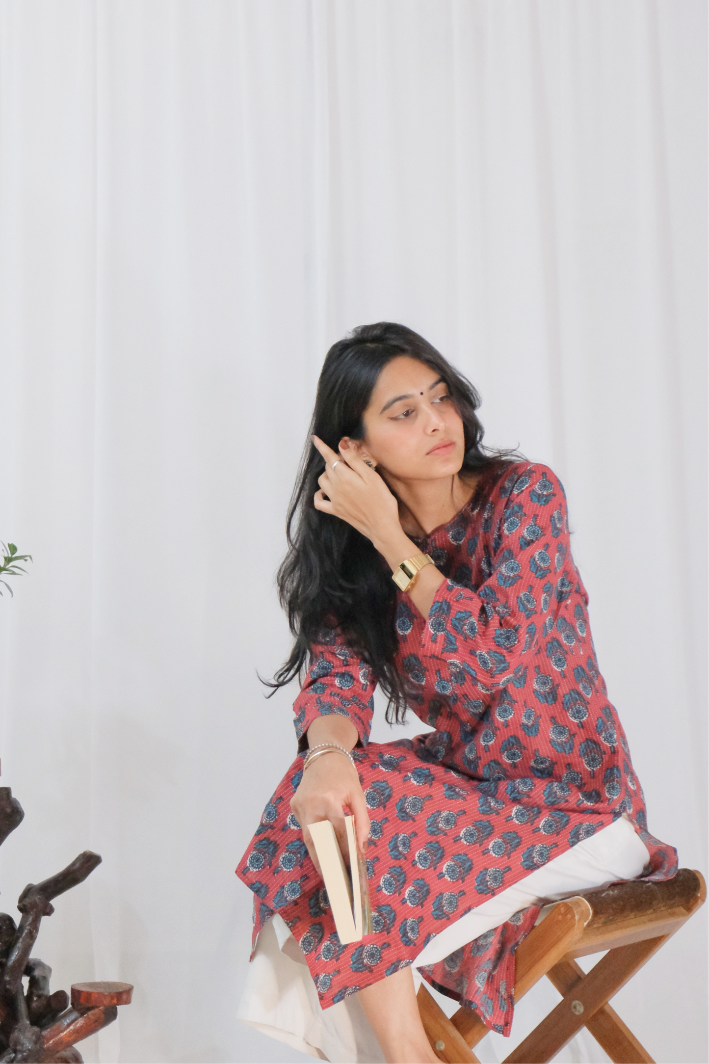 RUSTY RED KANTHA KURTA