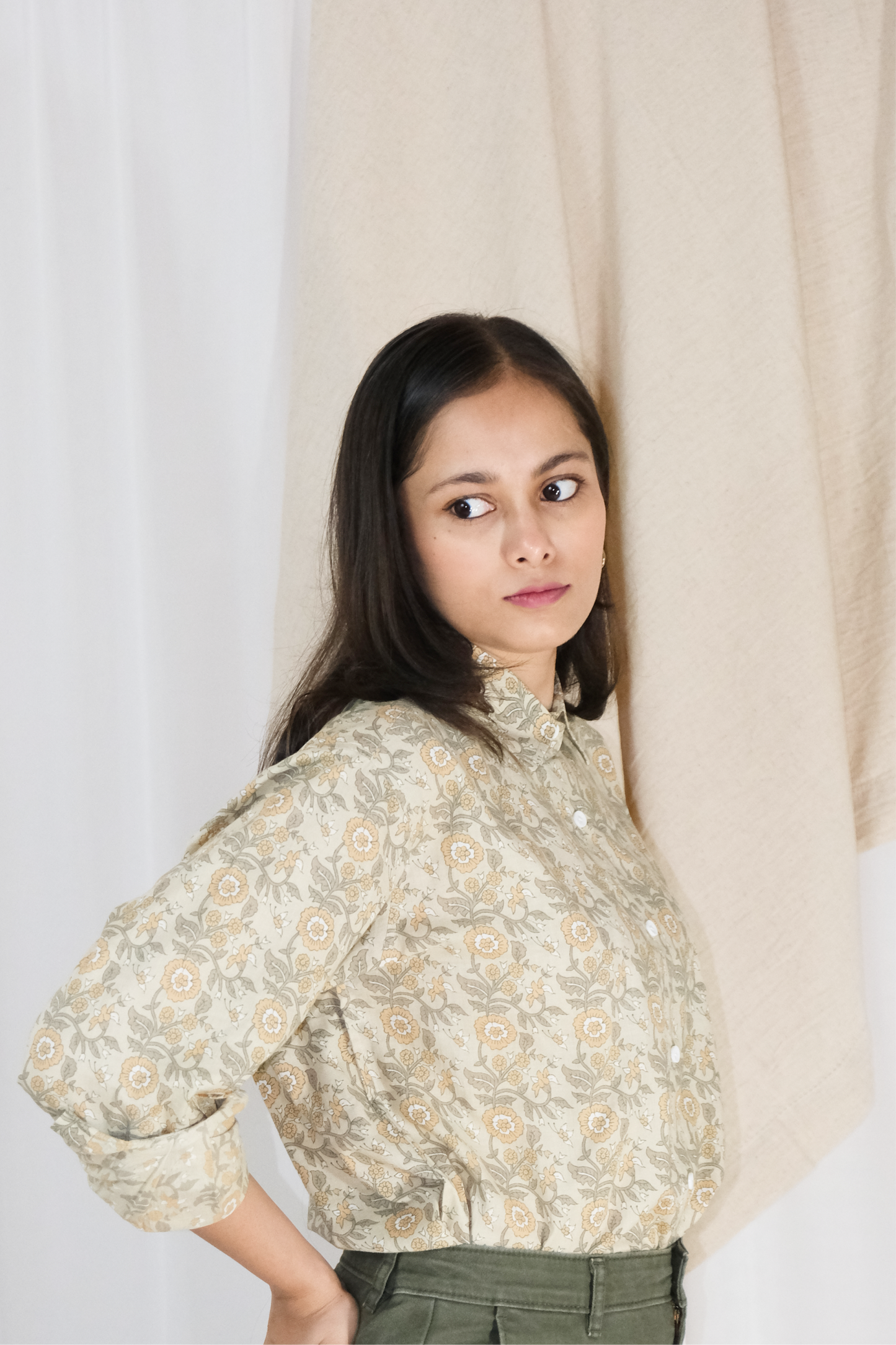 PASTEL GREEN VINE SHIRT