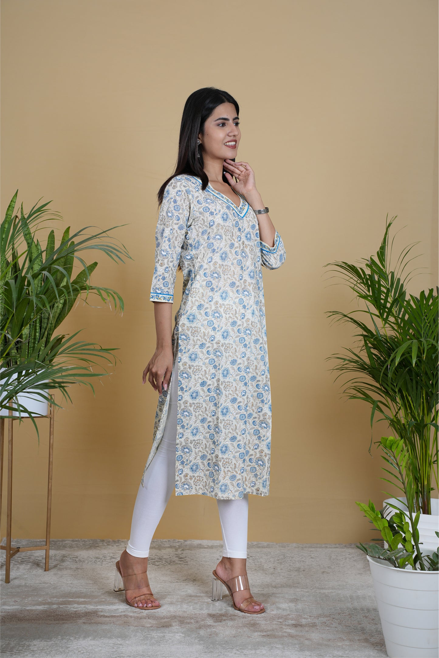 WHITE BLUE FLORAL KURTA