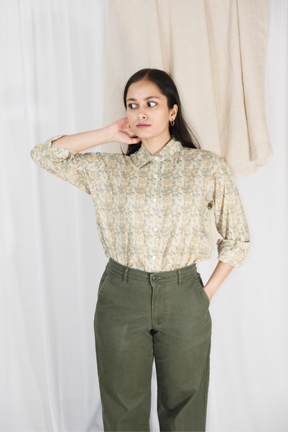 PASTEL GREEN VINE SHIRT