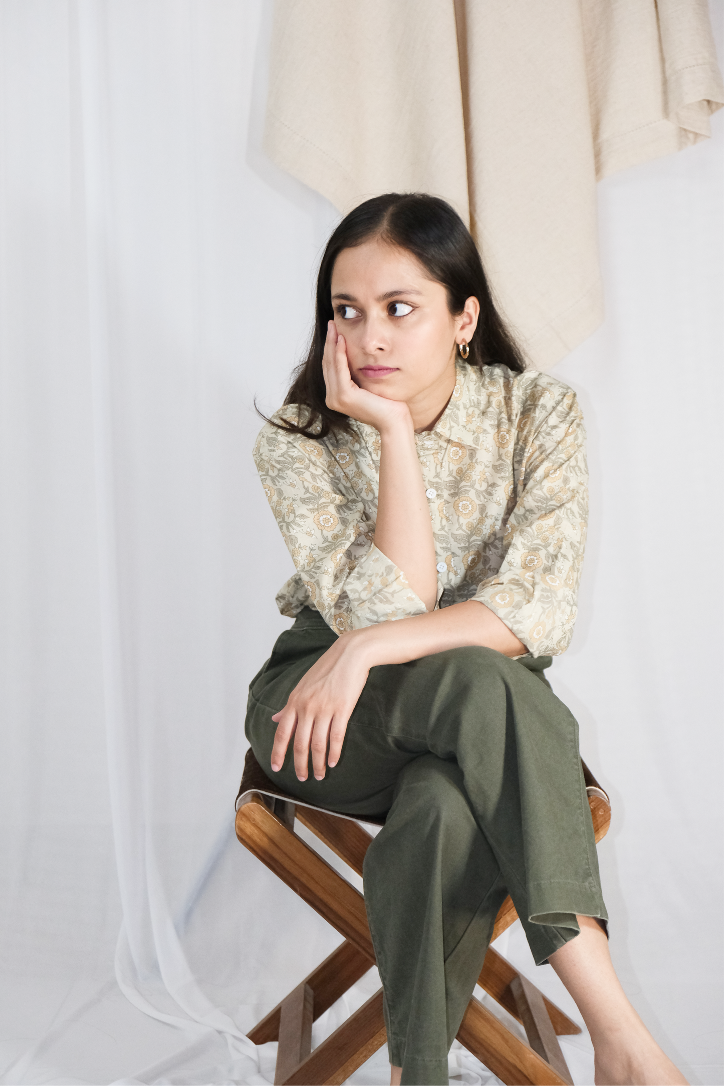 PASTEL GREEN VINE SHIRT