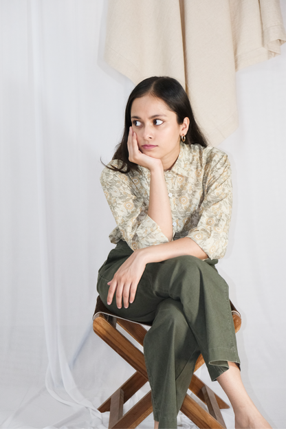 PASTEL GREEN VINE SHIRT
